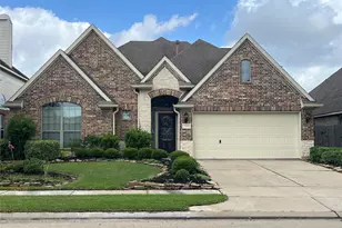 2106 Cambridge Bay Dr, Pearland, TX 77584 - Photo 1