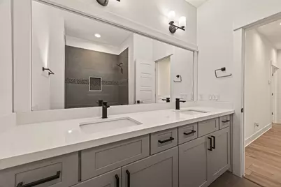 7707 Johanna Park Drive, Houston, TX 77055 - Photo 19