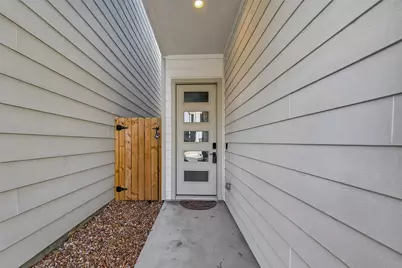 7707 Johanna Park Drive, Houston, TX 77055 - Photo 5