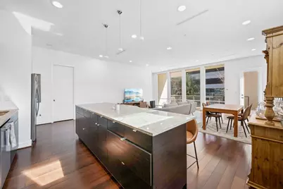 3302 Lake Street #1, Houston, TX 77098 - Photo 9