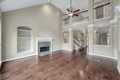 7 Cross Lake Drive, The Woodlands, TX 77382 - Photo 13