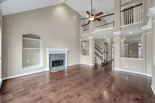 7 Cross Lake Dr, The Woodlands, TX 77382 - Photo 13