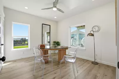 18 Blue Heron Circle, Jamaica Beach, TX 77554 - Photo 17