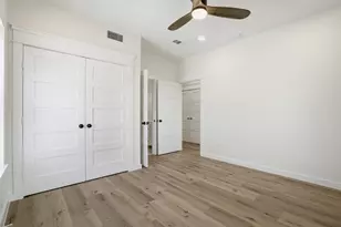 18 Blue Heron Cir, Jamaica Beach, TX 77554 - Photo 23
