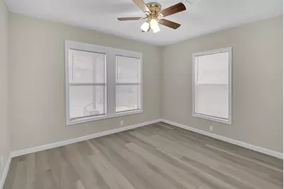 511 William Avenue, Baytown, TX 77520 - Photo 11