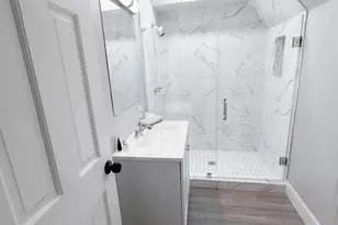 537 Natchez Park, Conroe, TX 77302 - Photo 13