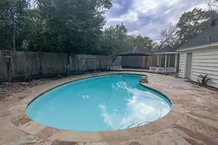537 Natchez Park, Conroe, TX 77302 - Photo 17