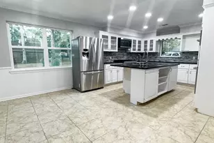 537 Natchez Park, Conroe, TX 77302 - Photo 9