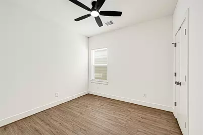 407 Calloway St #A, Houston, TX 77029 - Photo 17