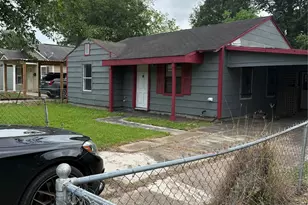 348 Garland St, Beaumont, TX 77705 - Photo 5