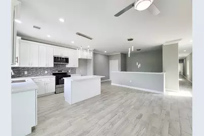 4514 Maggie Street #B, Houston, TX 77051 - Photo 7