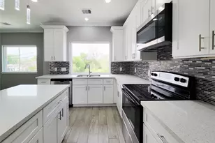 4514 Maggie St, Houston, TX 77051 - Photo 9