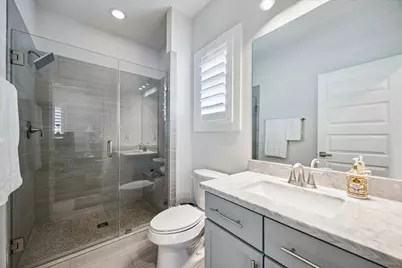 1047 W 17 Street, Houston, TX 77008 - Photo 17