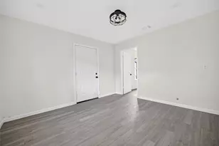 4715 Engleford St, Houston, TX 77026 - Photo 23