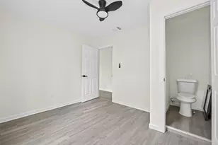 4715 Engleford St, Houston, TX 77026 - Photo 17