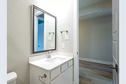 2010 Bluff Oak Court, Conroe, TX 77304 - Photo 11