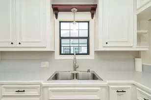 604 N Main St, Galena Park, TX 77547 - Photo 9