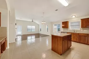 9830 Lynette Falls Dr, Houston, TX 77095 - Photo 9