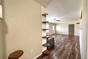 105 Magnolia Ln, Conroe, TX 77304 - Photo 5