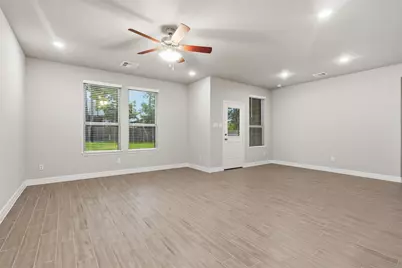 119 Buttonwood Court, Conroe, TX 77318 - Photo 11