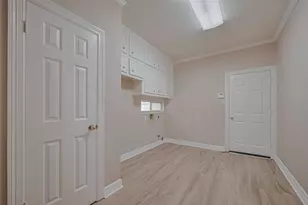1123 Horseshoe Dr, Sugar Land, TX 77478 - Photo 25