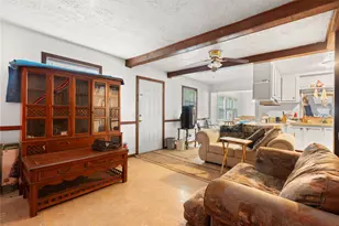 364 Mesquite, Livingston, TX 77351 - Photo 3