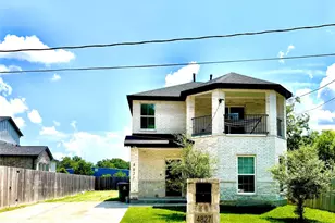 4827 1st St, Houston, TX 77504 - Photo 1