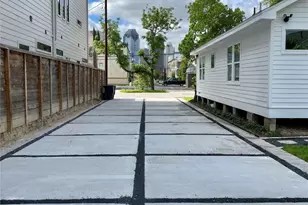 1406 Edwards St, Houston, TX 77007 - Photo 33