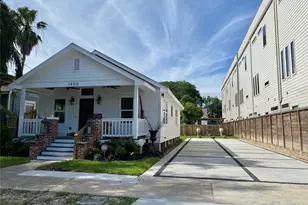 1406 Edwards St, Houston, TX 77007 - Photo 1