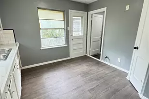 5254 Perry St, Houston, TX 77021 - Photo 5