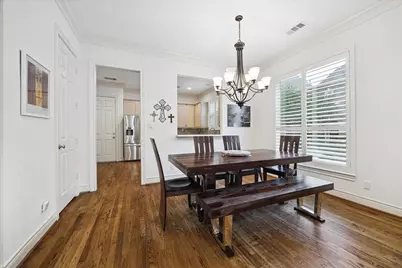 6837 Staffordshire Street, Houston, TX 77030 - Photo 9