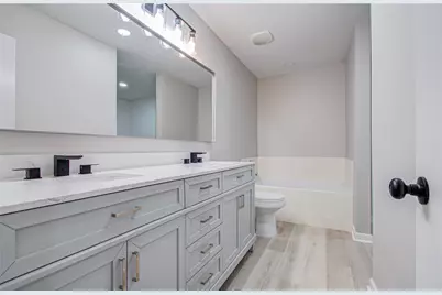 11003 Mossy Hollow Lane, Houston, TX 77075 - Photo 25