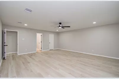 11003 Mossy Hollow Lane, Houston, TX 77075 - Photo 23