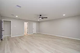 11003 Mossy Hollow Ln, Houston, TX 77075 - Photo 23