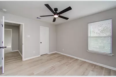 11003 Mossy Hollow Lane, Houston, TX 77075 - Photo 35