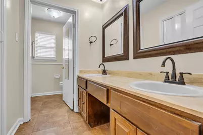 11419 Kirkhollow Drive, Houston, TX 77089 - Photo 21