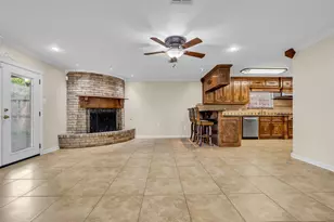 11419 Kirkhollow Dr, Houston, TX 77089 - Photo 7