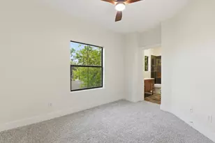 2028 Tuam St, Houston, TX 77004 - Photo 21
