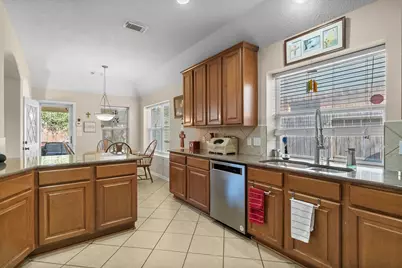 22 Ryanwyck Place, The Woodlands, TX 77384 - Photo 11