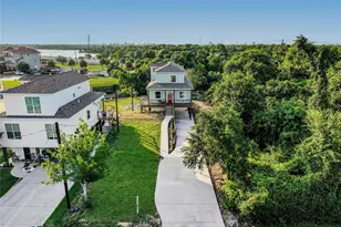 4444 Shady Lake Dr, Seabrook, TX 77586 - Photo 47