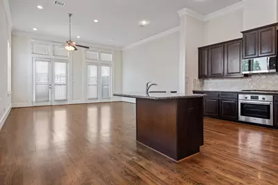 1035 E 28th Street, Houston, TX 77009 - Photo 5
