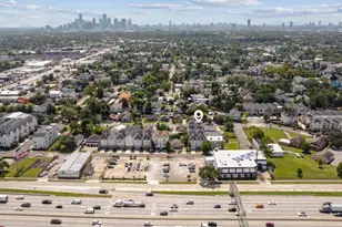 1035 E 28th St, Houston, TX 77009 - Photo 15