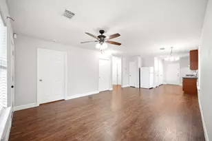 11723 Greenmesa Dr, Houston, TX 77044 - Photo 7