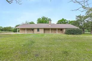 1031 McElroy Ln, New Ulm, TX 78950 - Photo 7