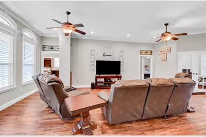 7547 County Road 684D, Sweeny, TX 77480 - Photo 7