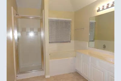 20335 Mammoth Falls Drive, Tomball, TX 77375 - Photo 15