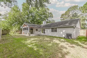 8806 Lakeside Forest Dr, Houston, TX 77088 - Photo 21