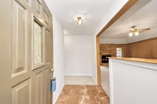 2319 Halbert, Pearland, TX 77581 - Photo 5