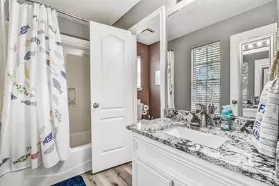 2403 N Lake Front Drive, League City, TX 77573 - Photo 21