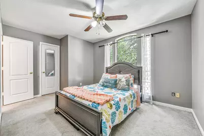 2403 N Lake Front Drive, League City, TX 77573 - Photo 23